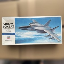 Listing image for Hasegawa 1/72 MiG-25 Foxbat Scale Plastic Model Kit Aircraft Japan Vintage